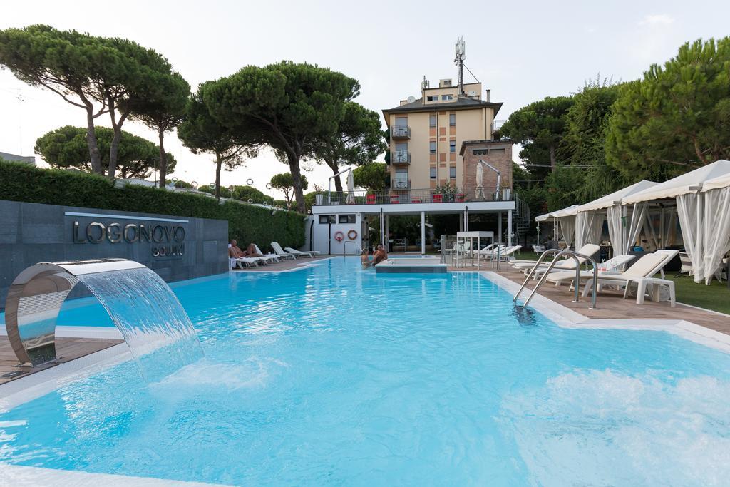 Hotel Logonovo Llido Degli Estensi Buitenkant foto