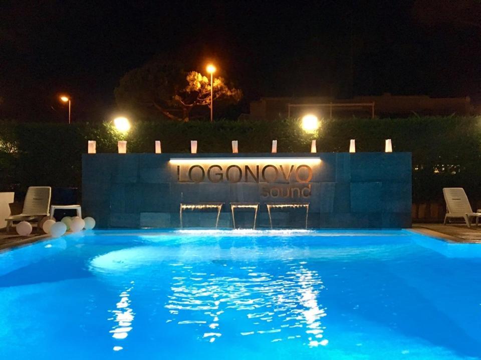 Hotel Logonovo Llido Degli Estensi Buitenkant foto